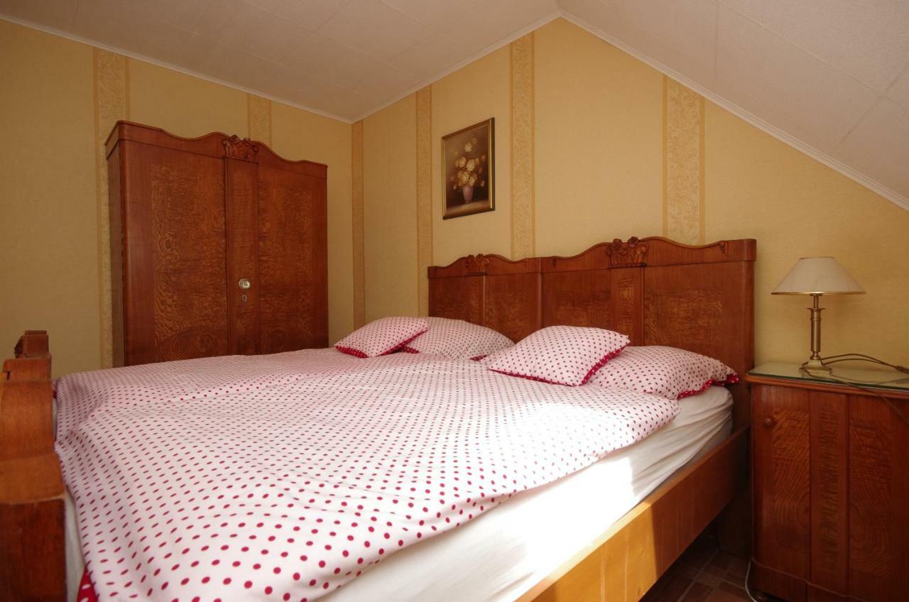 Burg Apartman Gyula Exterior foto